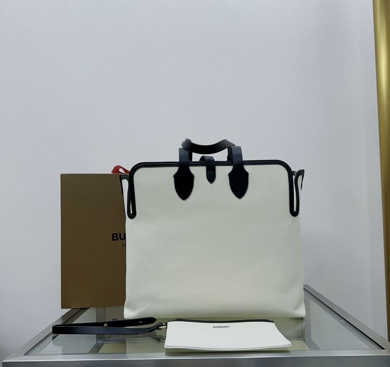 Bv*b*rry shopping bags